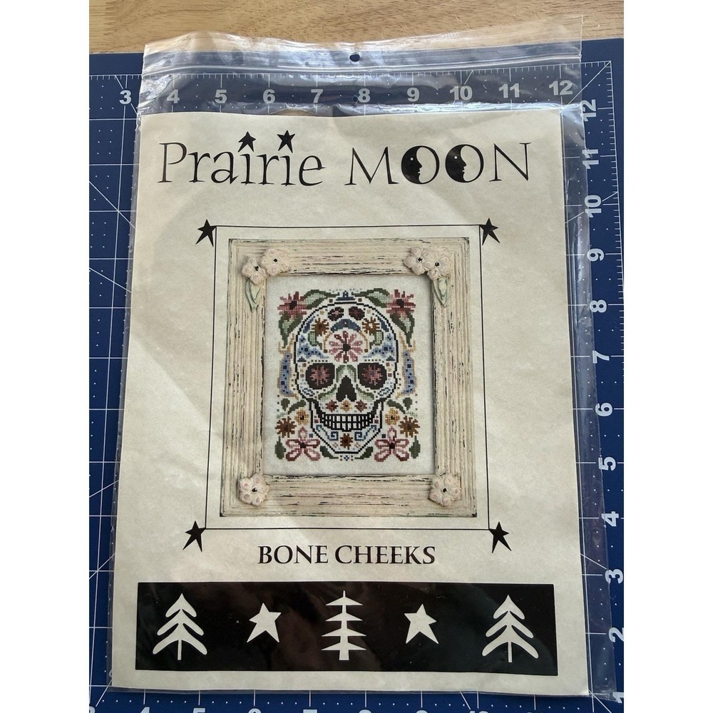 Prairie Moon Bone Cheeks‎ Cross Stitch Pattern Rare HTF